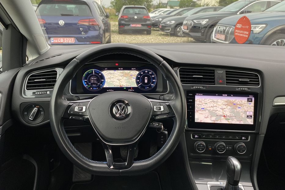 Продам Volkswagen e-Golf Камера,Амбіент,Мертві зони 2020 года в Львове