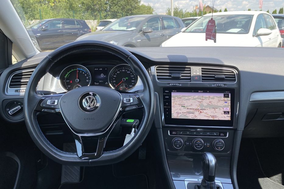 Продам Volkswagen e-Golf АдаптивнийПідігрівсидіньCCS 2020 года в Львове