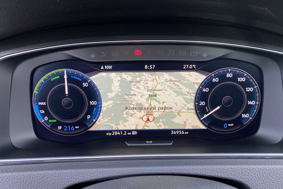 Продам Volkswagen e-Golf Автосвітло Virtual Cockpit CCS 2020 года в Львове