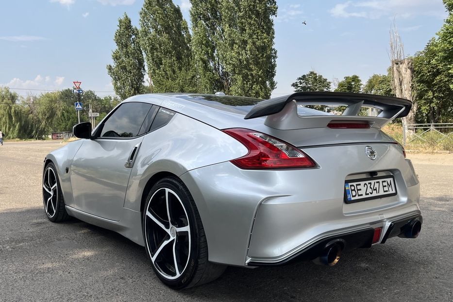 Продам Nissan 370Z 3.7i (328 л.с.) 7-авт 2011 года в Николаеве