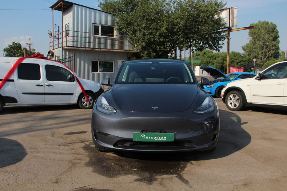 Продам Tesla Model Y Dual Motors Long Range 2023 года в Одессе