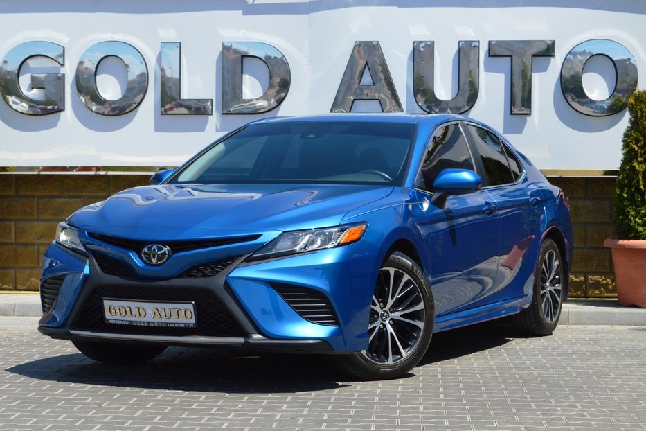 Продам Toyota Camry 2019 года в Одессе