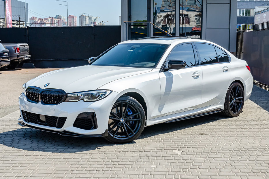 Продам BMW 340 i 2020 года в Киеве