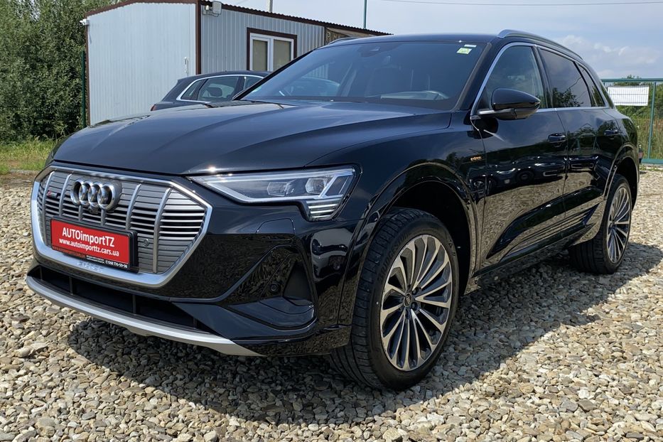 Продам Audi E-Tron 55 S-Line Full LED! Quattro 2021 года в Львове