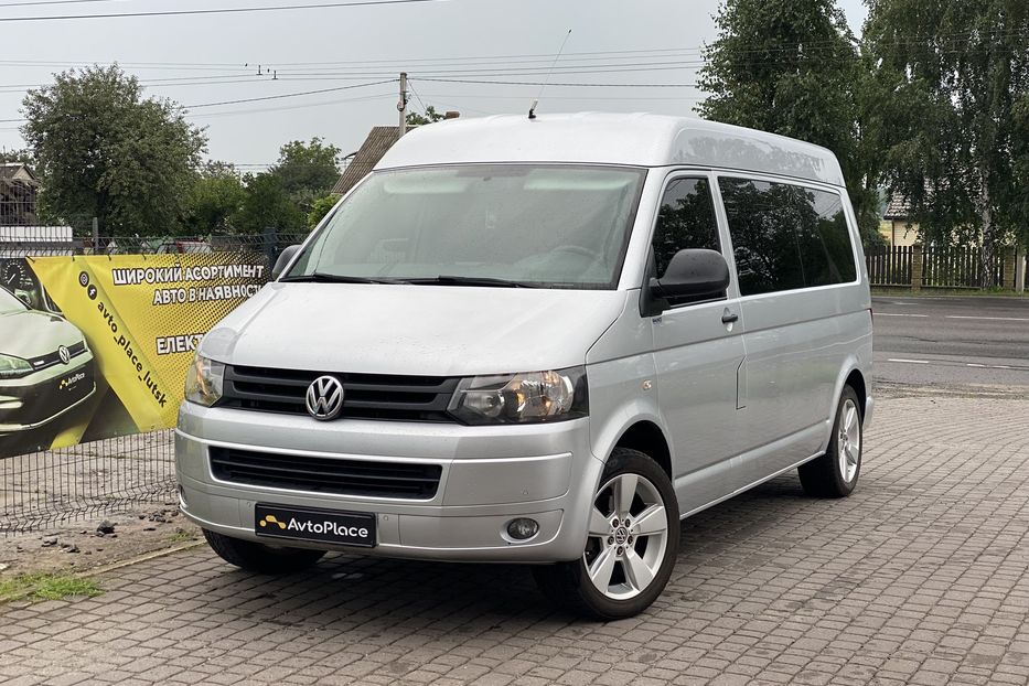 Продам Volkswagen T5 (Transporter) пасс. 2015 года в Луцке