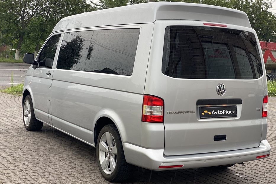 Продам Volkswagen T5 (Transporter) пасс. 2015 года в Луцке