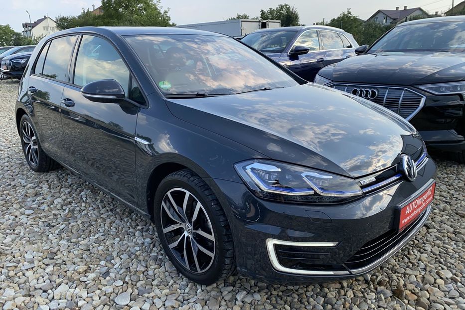 Продам Volkswagen e-Golf ТепловийDynaudioFullLEDКруїз 2019 года в Львове