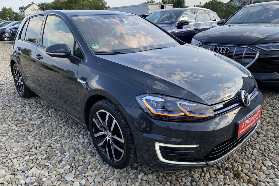 Продам Volkswagen e-Golf ТепловийDynaudioFullLEDКруїз 2019 года в Львове