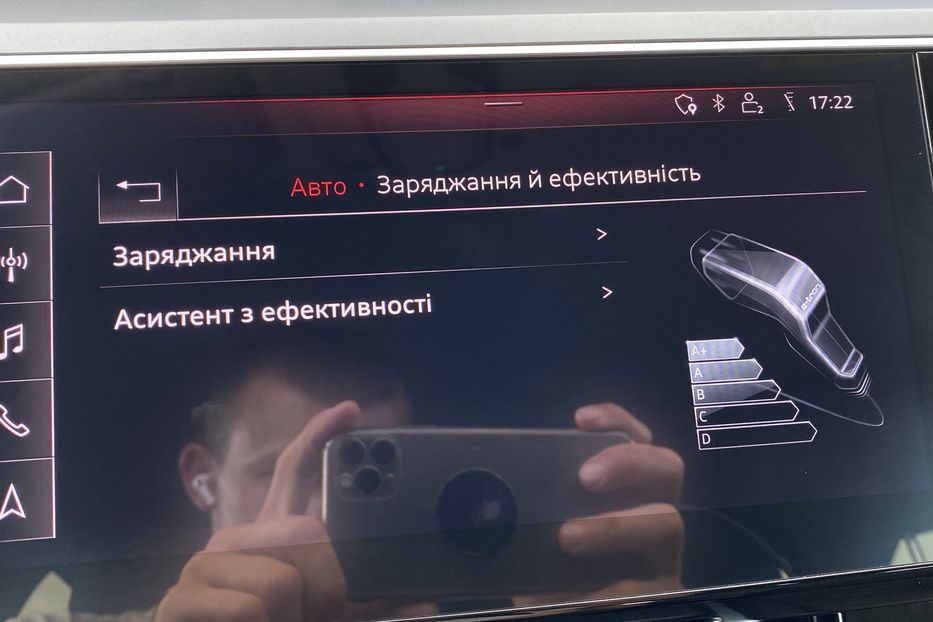 Продам Audi E-Tron АлькантараКамераБезключовий 2020 года в Львове