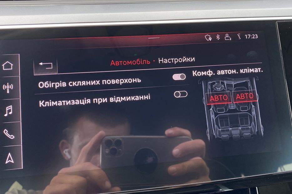 Продам Audi E-Tron АлькантараКамераБезключовий 2020 года в Львове