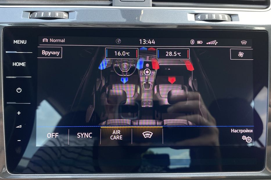 Продам Volkswagen e-Golf Автосвітло Virtual Cockpit CCS 2019 года в Львове