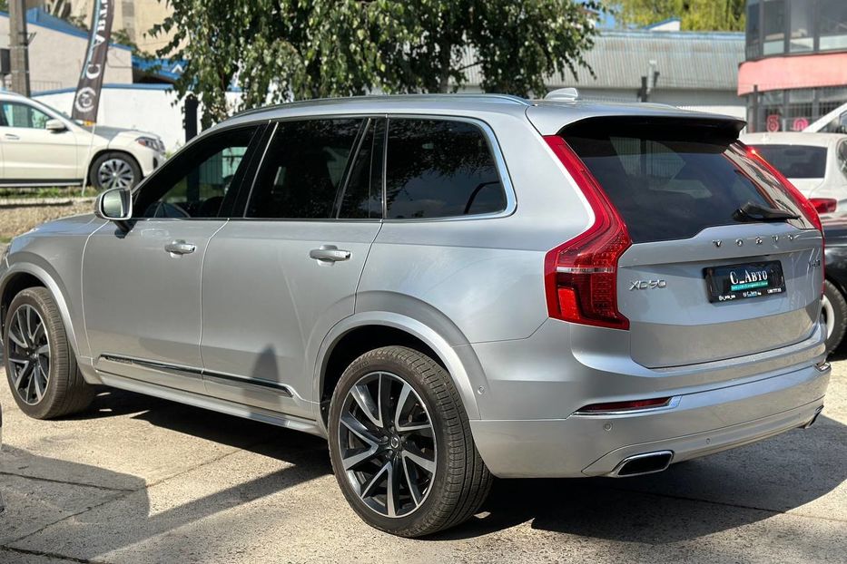 Продам Volvo XC90 2017 года в Черновцах