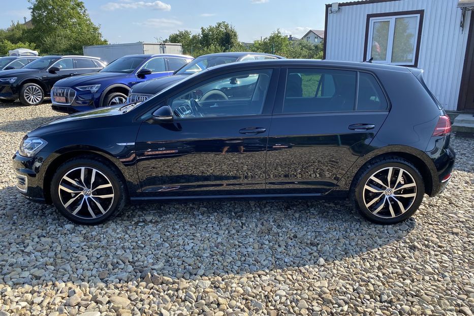 Продам Volkswagen e-Golf FullLED Dynaudio МадридR17 ССS 2020 года в Львове