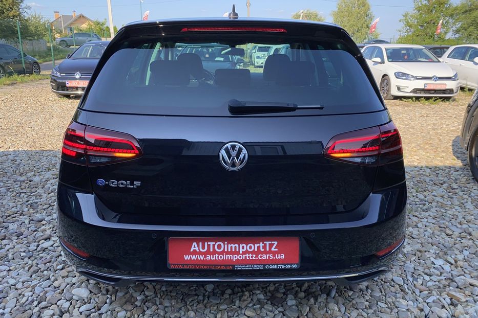 Продам Volkswagen e-Golf FullLED Dynaudio МадридR17 ССS 2020 года в Львове