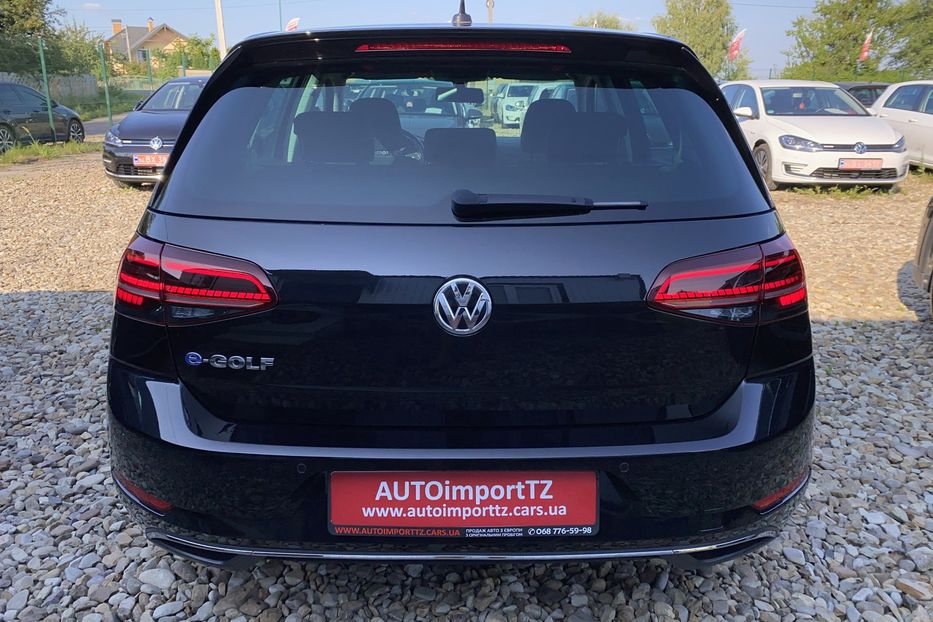 Продам Volkswagen e-Golf FullLED Dynaudio МадридR17 ССS 2020 года в Львове