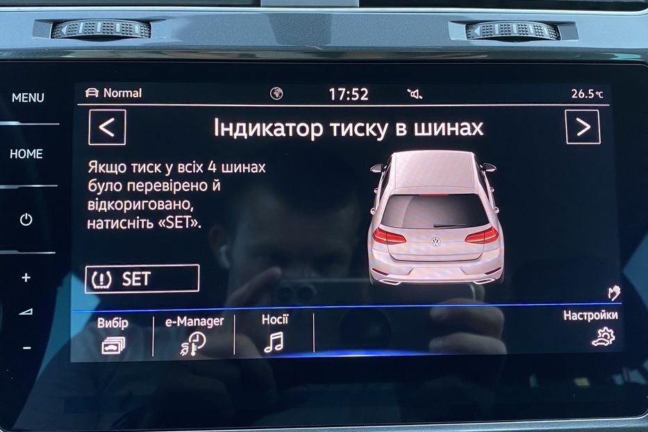 Продам Volkswagen e-Golf FullLED Dynaudio МадридR17 ССS 2020 года в Львове