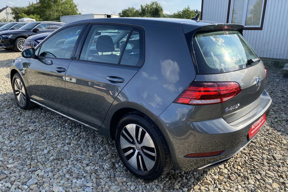 Продам Volkswagen e-Golf ПідігрівсидіньCockpitCCSКолеса 2020 года в Львове