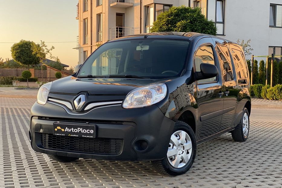 Продам Renault Kangoo пасс. Maxi 2016 года в Луцке