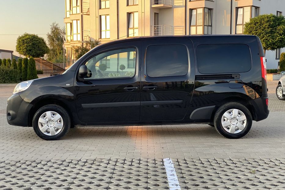 Продам Renault Kangoo пасс. Maxi 2016 года в Луцке