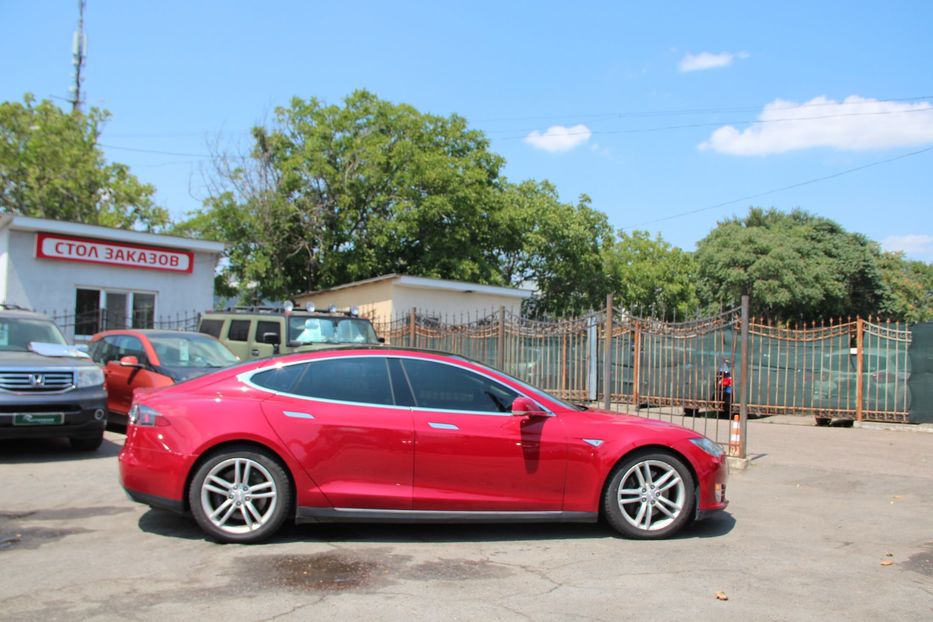 Продам Tesla Model S 85 D 2015 года в Одессе