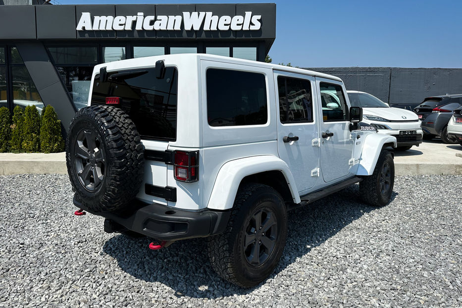 Продам Jeep Wrangler Unlimited Rubicon 2017 года в Черновцах