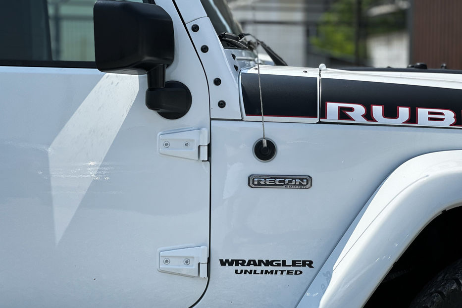 Продам Jeep Wrangler Unlimited Rubicon 2017 года в Черновцах