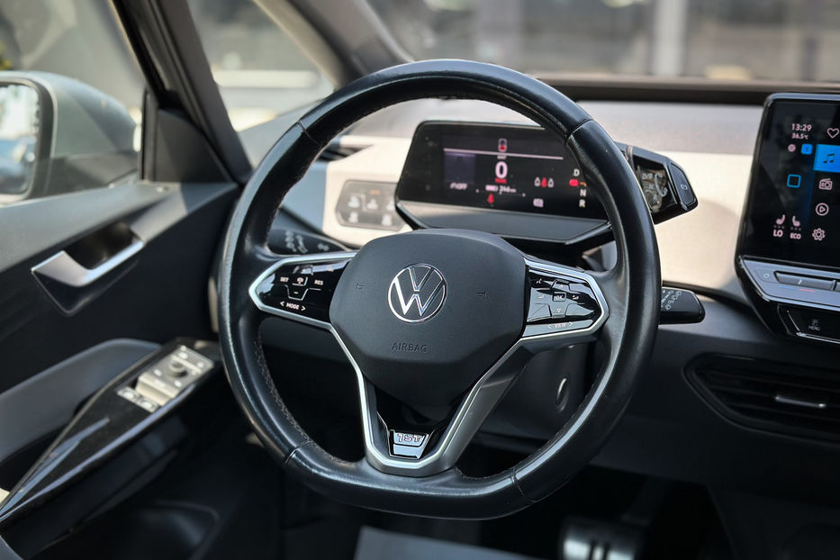 Продам Volkswagen ID.3 62 kWt 2020 года в Черновцах