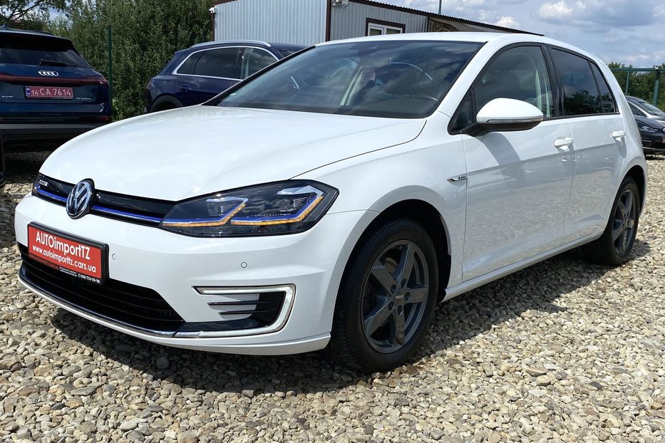 Продам Volkswagen e-Golf Тепловий,FULL LED,Круїз,Колеса 2020 года в Львове