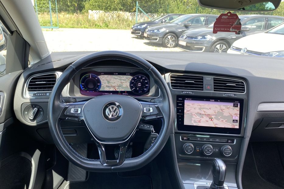 Продам Volkswagen e-Golf Тепловий,FULL LED,Круїз,Колеса 2020 года в Львове