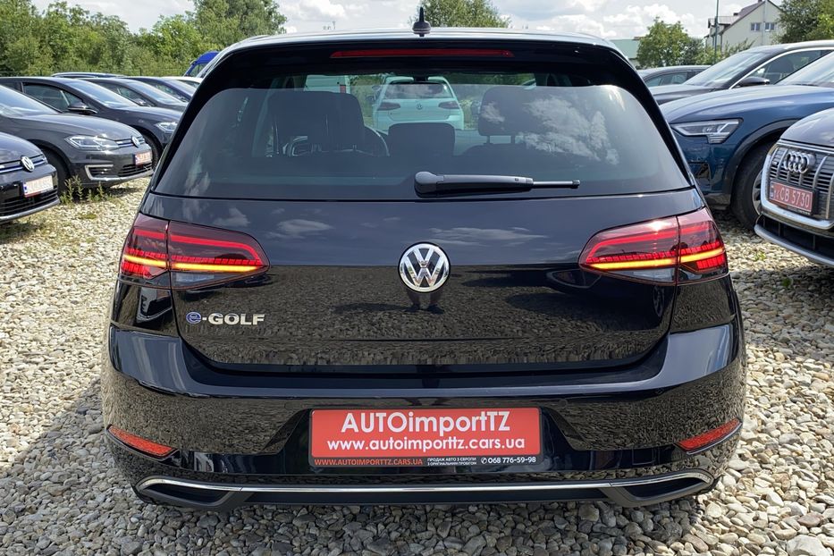 Продам Volkswagen e-Golf Full LED,Круїз,Безключов,Шкіра 2019 года в Львове