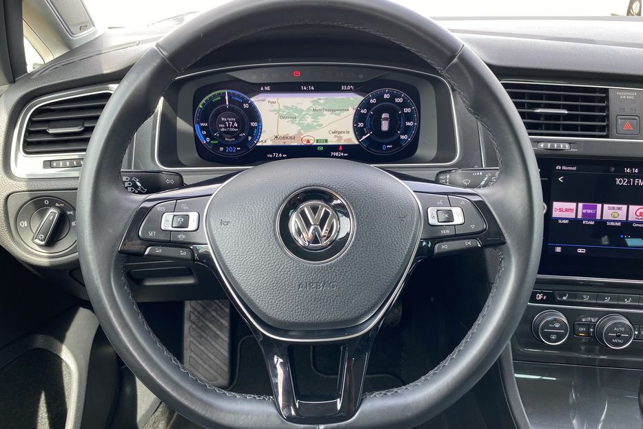 Продам Volkswagen e-Golf Full LED,Круїз,Безключов,Шкіра 2019 года в Львове