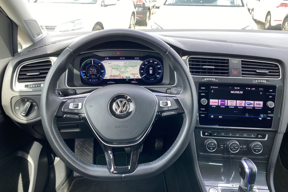 Продам Volkswagen e-Golf Full LED,Круїз,Безключов,Шкіра 2019 года в Львове