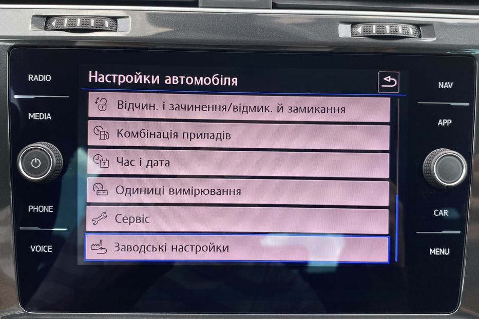 Продам Volkswagen e-Golf Full LED,Круїз,Безключов,Шкіра 2019 года в Львове