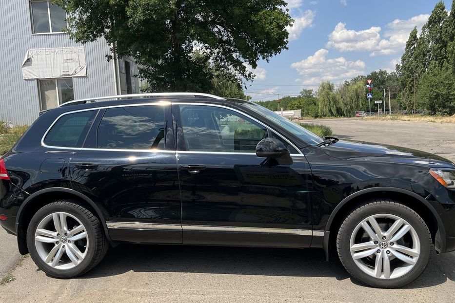 Продам Volkswagen Touareg 3,0 TDI 2014 года в Николаеве