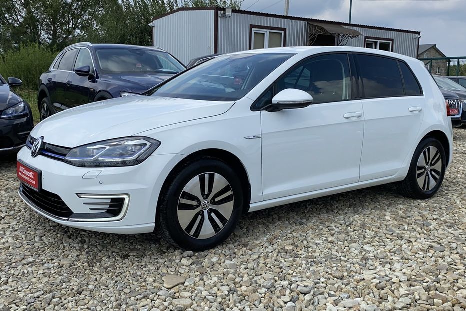 Продам Volkswagen e-Golf 35.8kWh,136к.сТепловий насос 2019 года в Львове