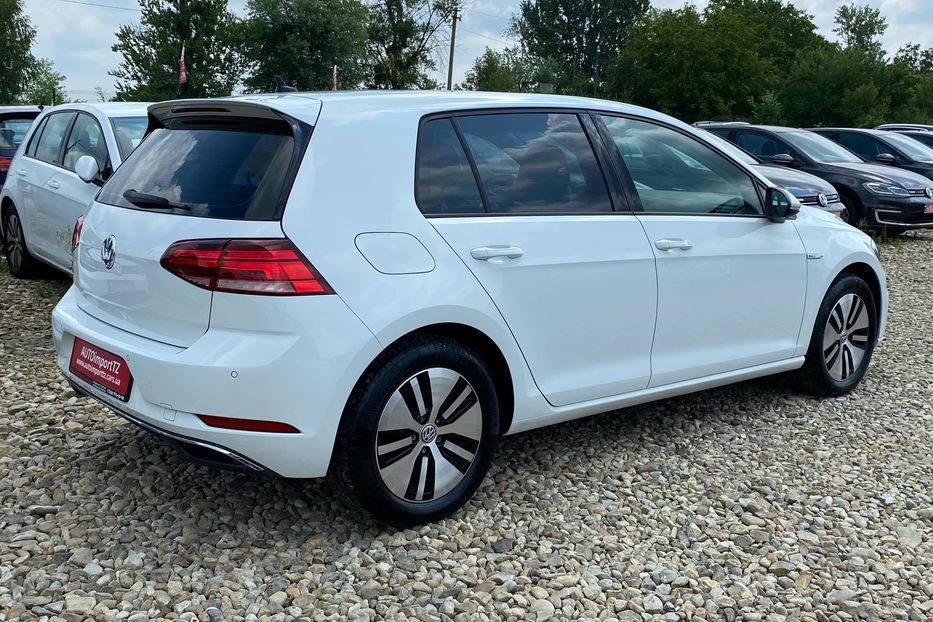 Продам Volkswagen e-Golf 35.8kWh,136к.сТепловий насос 2019 года в Львове