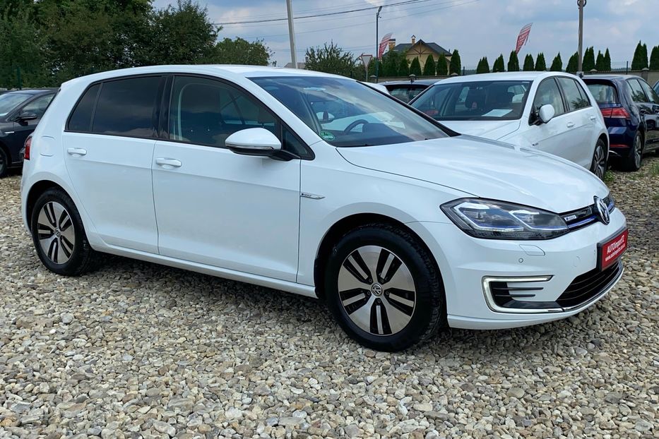 Продам Volkswagen e-Golf 35.8kWh,136к.сТепловий насос 2019 года в Львове