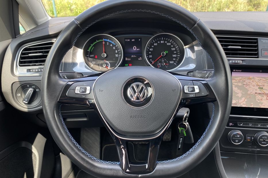 Продам Volkswagen e-Golf 35.8kWh,136к.сТепловий насос 2019 года в Львове