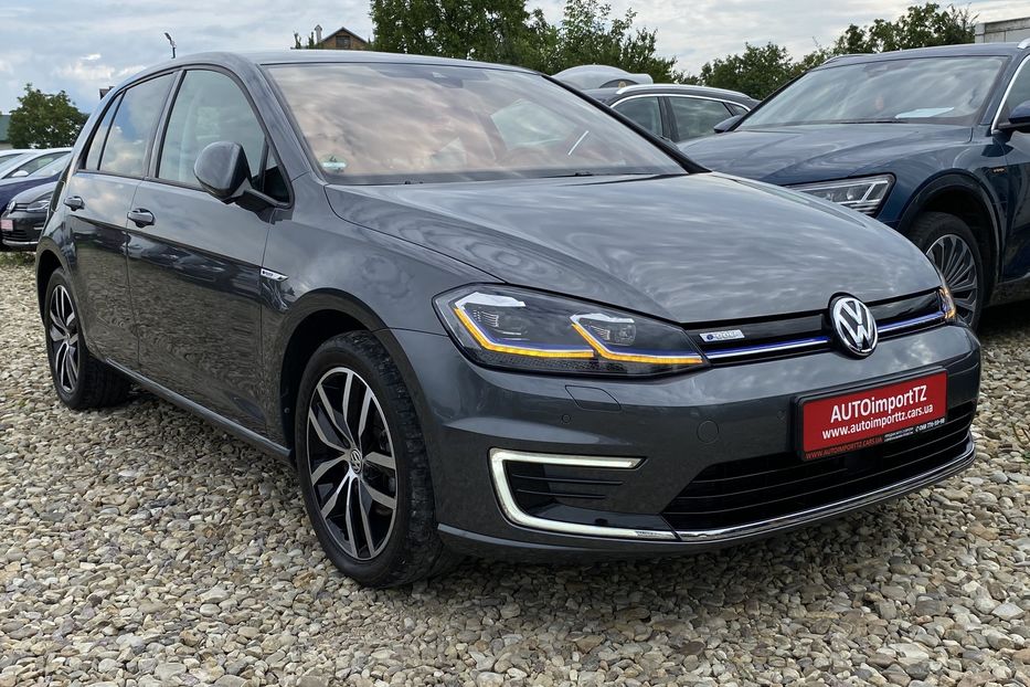 Продам Volkswagen e-Golf FULL LED,Шкіра,Дюнаудіо,Круїз 2020 года в Львове