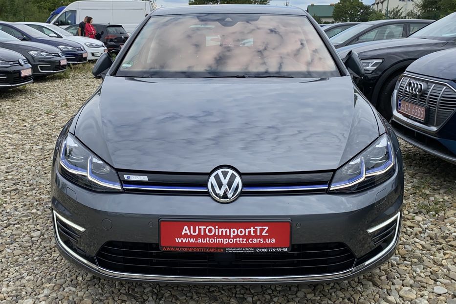 Продам Volkswagen e-Golf FULL LED,Шкіра,Дюнаудіо,Круїз 2020 года в Львове