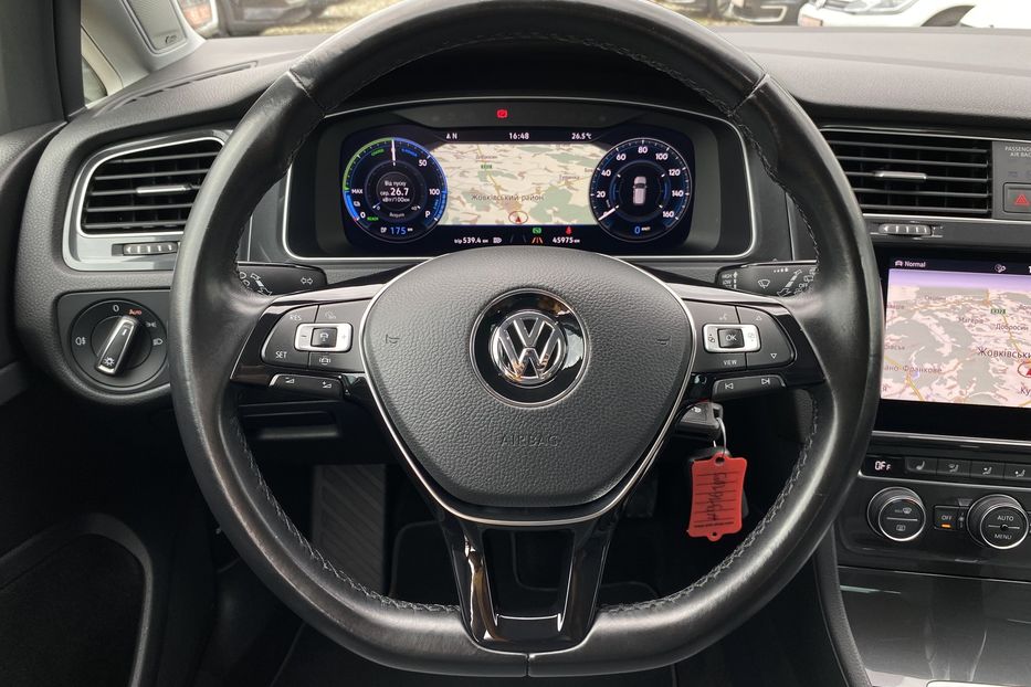 Продам Volkswagen e-Golf FULL LED,Шкіра,Дюнаудіо,Круїз 2020 года в Львове