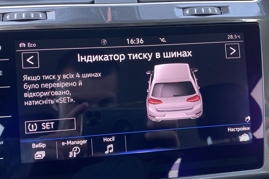 Продам Volkswagen e-Golf FullLEDМертвізониКруїзCCS 2020 года в Львове