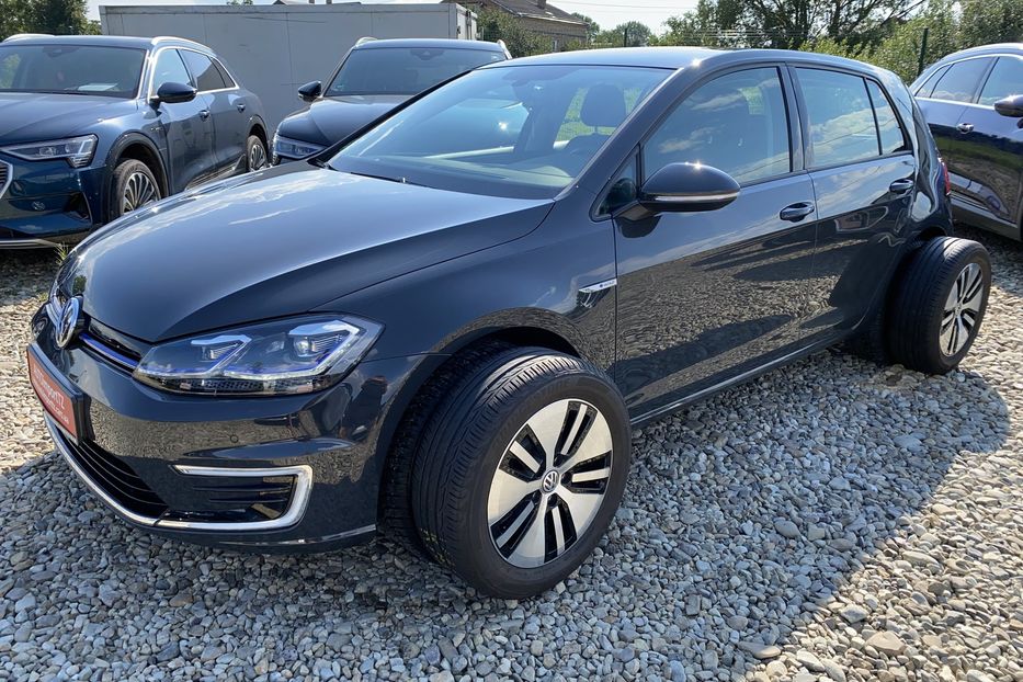 Продам Volkswagen e-Golf CCS+Комплект ориг. л-х дисків 2020 года в Львове