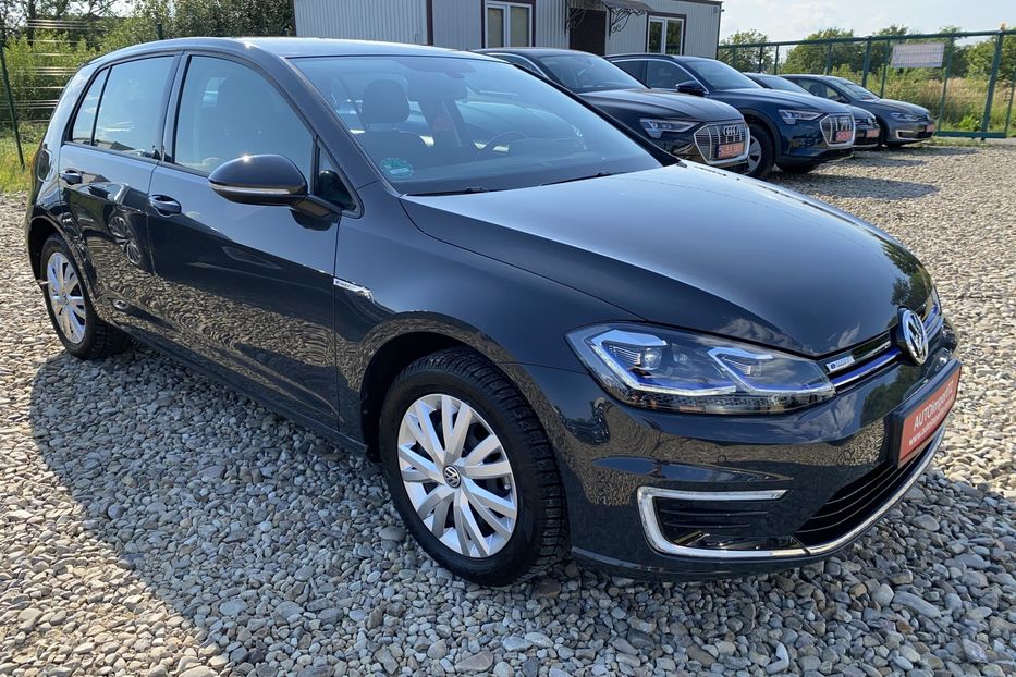 Продам Volkswagen e-Golf CCS+Комплект ориг. л-х дисків 2020 года в Львове