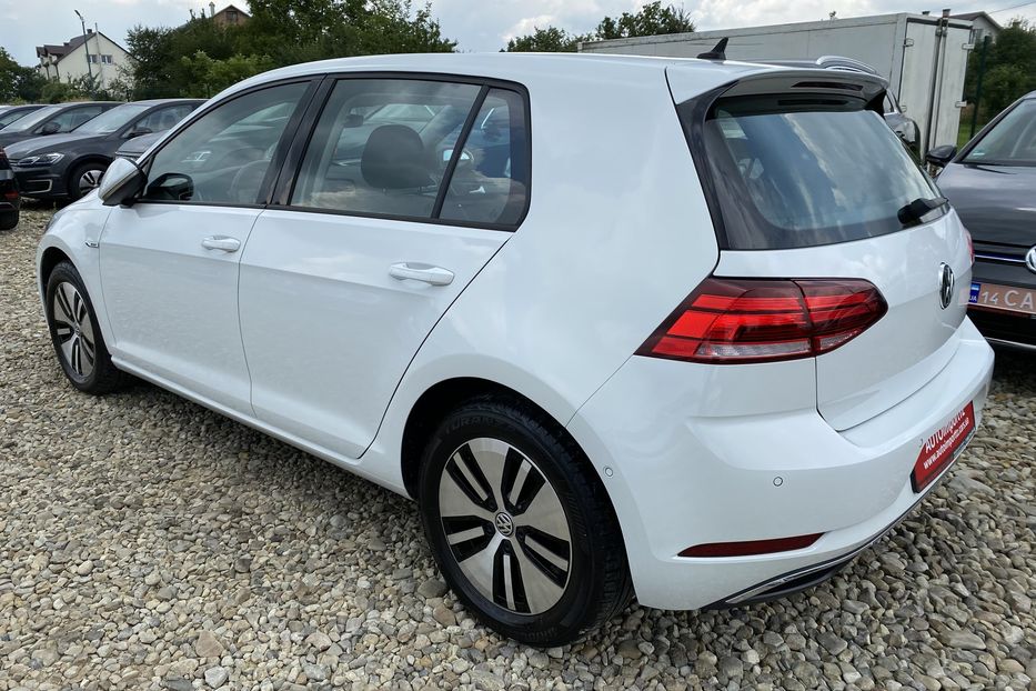 Продам Volkswagen e-Golf ТепловийFullLEDМертвізониКруїз 2020 года в Львове