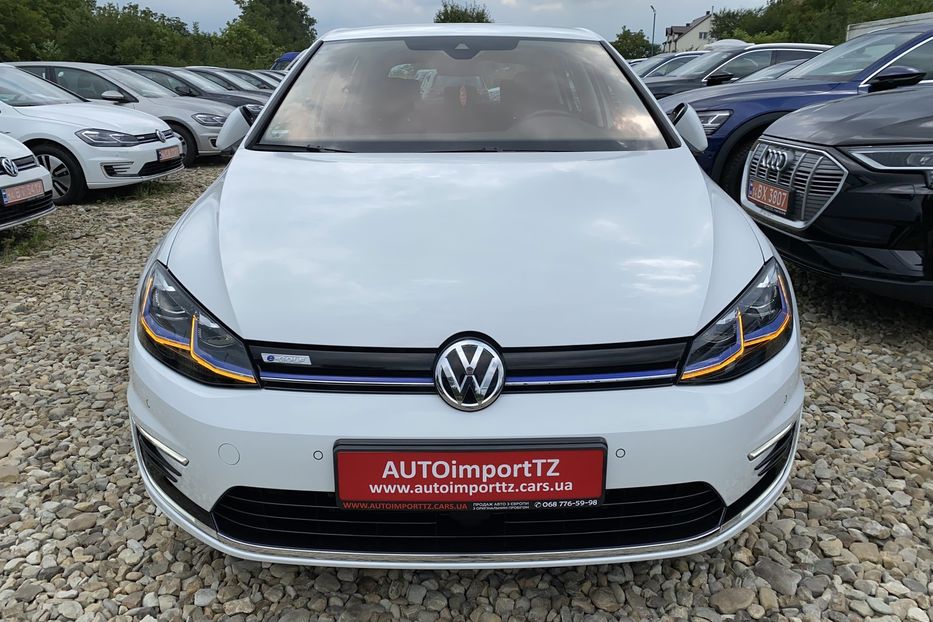 Продам Volkswagen e-Golf ТепловийFullLEDМертвізониКруїз 2020 года в Львове