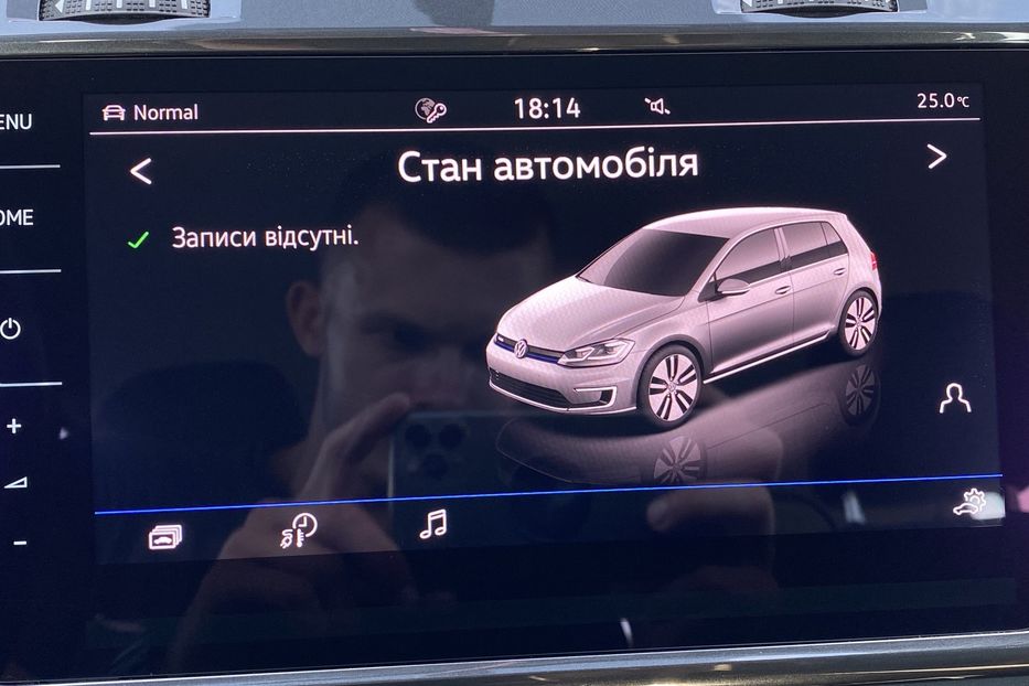 Продам Volkswagen e-Golf ТепловийCCSПідігрівсид.+Колеса 2020 года в Львове