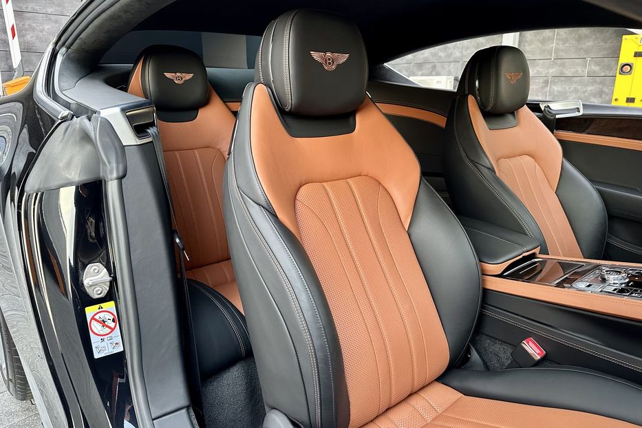 Продам Bentley Continental GT 2020 года в Киеве