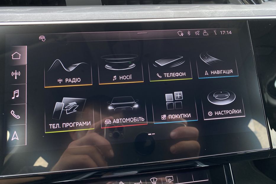 Продам Audi E-Tron Максимальна комплектація 2019 года в Львове