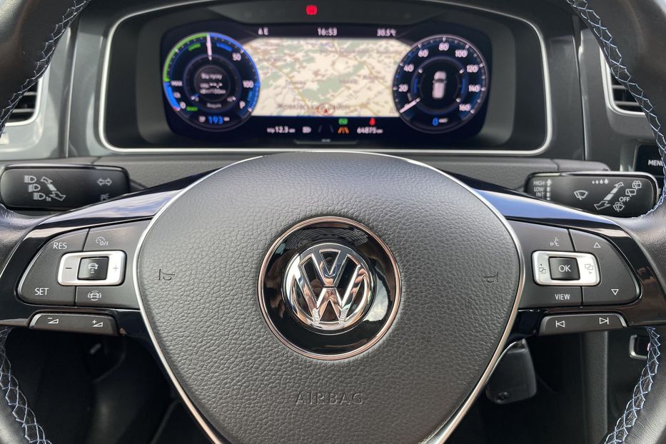 Продам Volkswagen e-Golf Full LED DYNAUDIO Підсвітка 2020 года в Львове